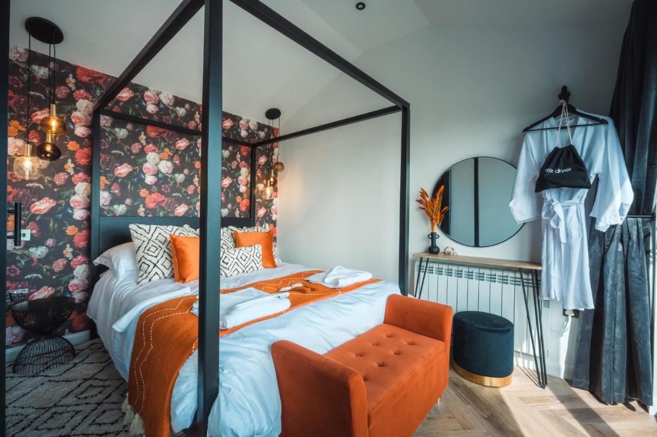 Priory Bay Escapes - Visum Apartment Tenby Luaran gambar