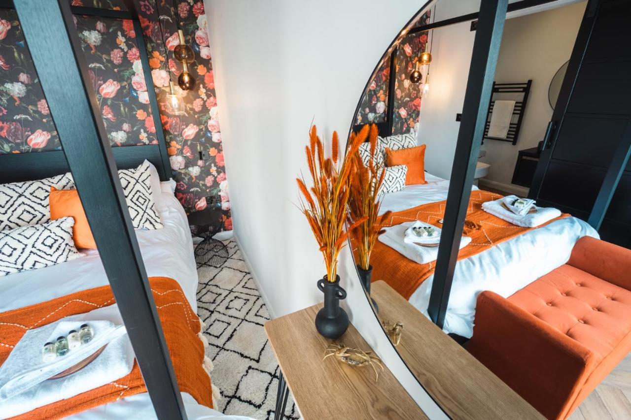 Priory Bay Escapes - Visum Apartment Tenby Luaran gambar